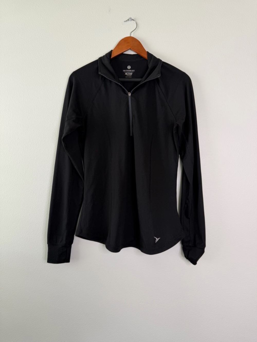 Women’s Black Old Navy Quarter-Zip Performance Top M Tall - Picture 2 of 8